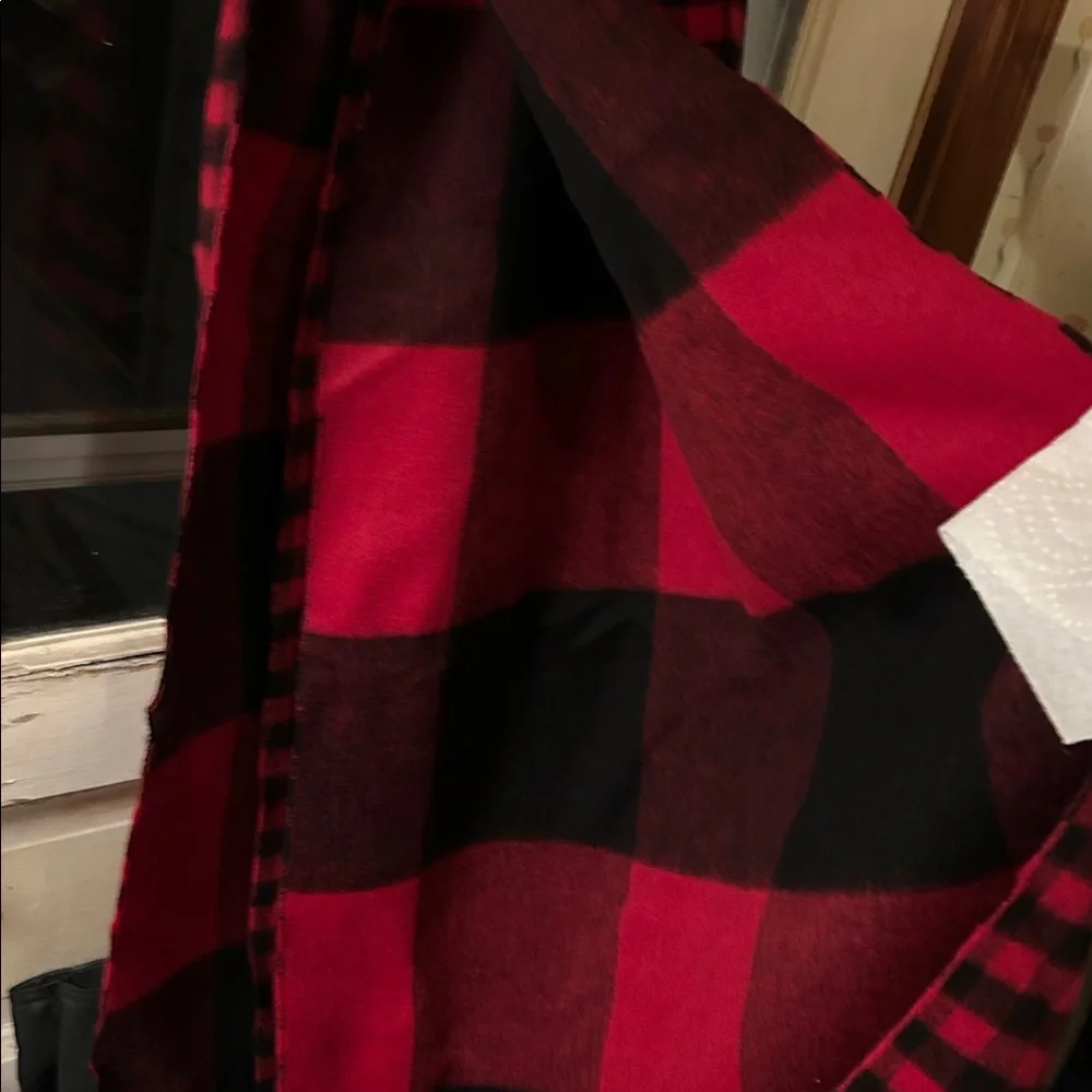 Banana Republic stylish red